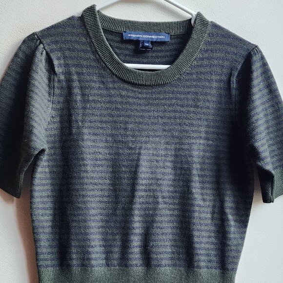 French Connection Green/Blue Cropped Striped Short Sleeve Sweater Size Medium - Picture 5 of 14